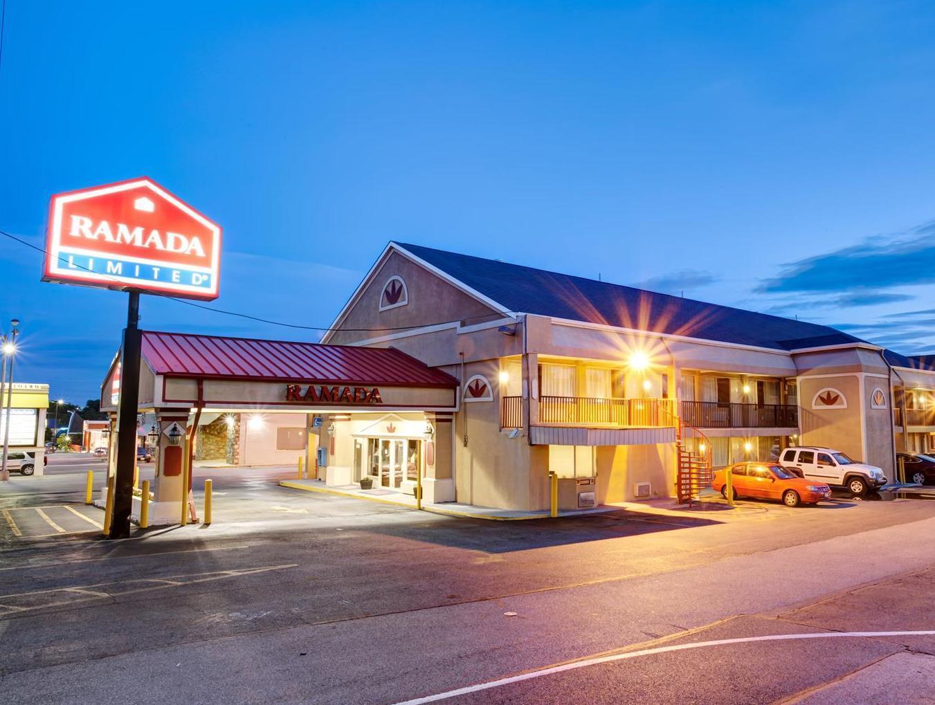 Ramada Limited Cockeysville Bagian luar foto